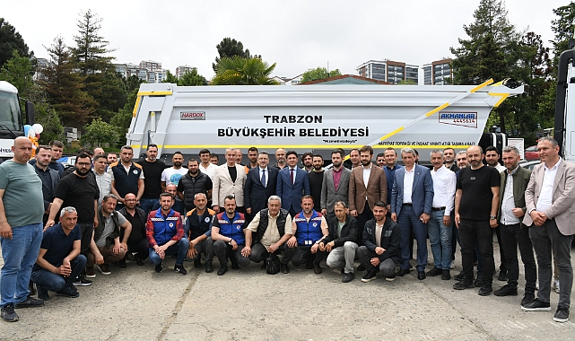 BÜYÜKŞEHİR MAKİNE PARKINI GÜÇLENDİRDİ