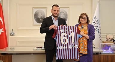 DOĞAN'DAN BAŞKAN ŞAHİN'E ZİYARET 