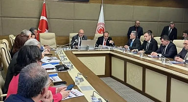 FINDIK ÜRETİCİSİNİN GÖZÜ KULAĞI MECLİS'TE! 