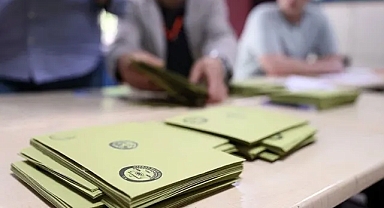 FLAŞ ANKET... İLK SIRA NE AK PARTİ'NİN NE DE CHP'NİN! 