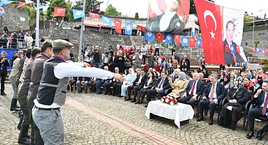 GENÇ: EN BÜYÜK GÜCÜMÜZ AİLE YAPIMIZDIR