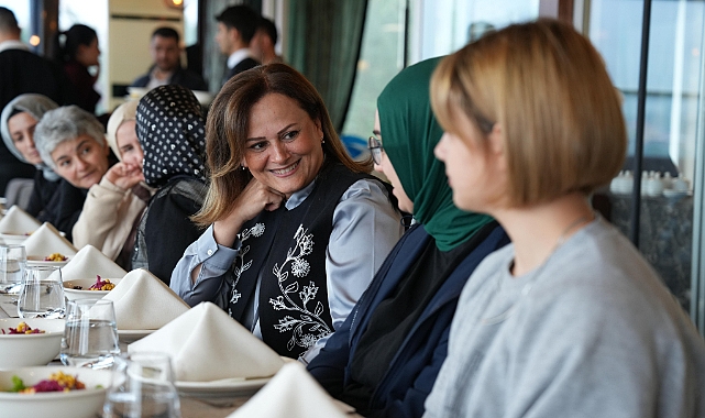 GÖNÜLLERE DOKUNDULAR