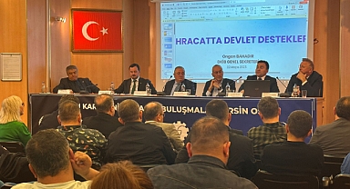 İHRACATÇILAR PANELDE BİR ARAYA GELDİ 