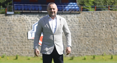 KANTEKİN: OYUNCULARIMIZI TÜRK FUTBOLUNA KAZANDIRMAK İSTİYORUZ