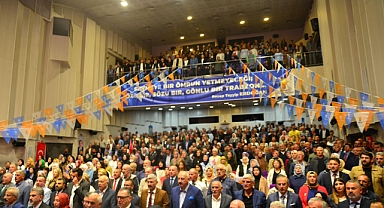 MUMCU: BİRİLERİ SOKAKLARI KARIŞTIRMAK İSTEYEBİLİR AMA BİZ GEÇİT VERMEYECEĞİZ