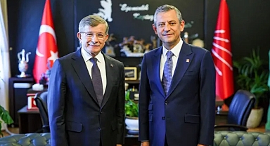 ÖZEL, DAVUTOĞLU İLE BİR ARAYA GELDİ