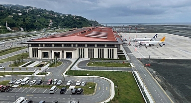 RİZE-ARTVİN HAVALİMANINDA YOLCU SAYISI ARTIYOR 