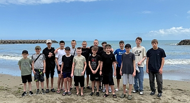 SAVAŞ MAĞDURU UKRAYNALI ÇOCUKLARA TRABZON MORALİ