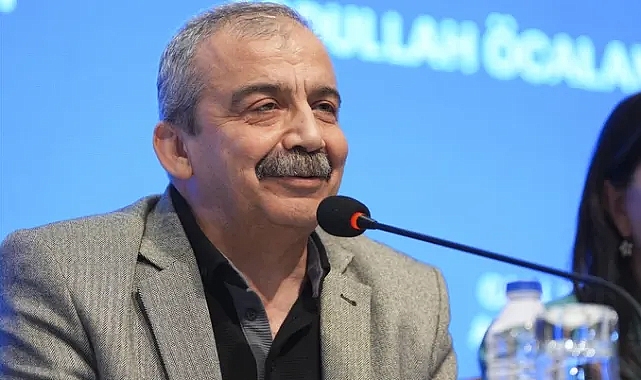 SIRRI SÜREYYA HAYATINI KAYBETTİ