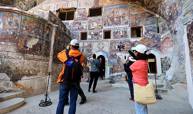 SÜMELA MANASTIRI'NA ZİYARETÇİ AKINI