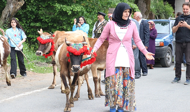 TRABZON'DA BAHAR VE GÖÇ FESTİVALİ DÜZENLENDİ