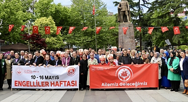 TRABZON'DA 'ENGELLİLER HAFTASI' YÜRÜYÜŞÜ DÜZENLENDİ