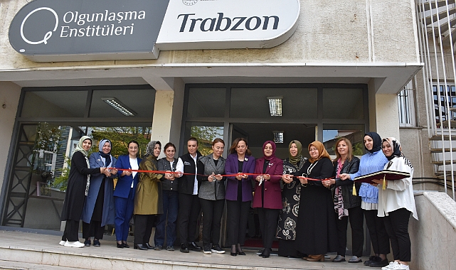 TRABZON'DA 'GELENEKTEN GELECEĞE' SERGİSİ AÇILDI