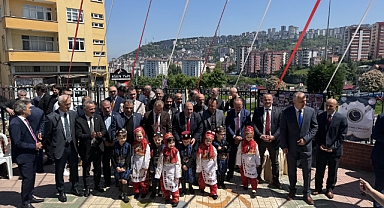 TRABZON'DA SANDIKTA BEZ BEBEK MÜZESİ AÇILDI