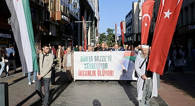 TRABZON, FİLİSTİN İÇİN YÜRÜDÜ 