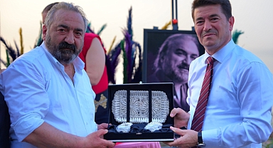 VOLKAN KONAK’IN ÖLÜMSÜZ TÜRKÜLERİ, BOZTEPE’DE SESLENDİRİLDİ