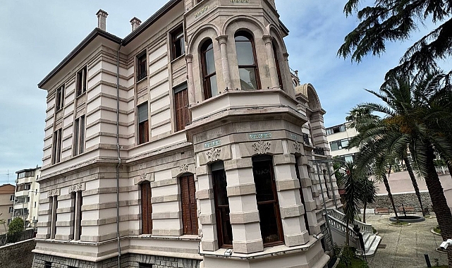 ZORLU'DAN KOSTAKİ KONAĞI TEŞEKKÜRÜ