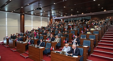 ZORLU TALEP ETTİ, SUYA YAPILACAK ZAMLAR DÜŞÜRÜLDÜ