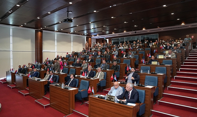 ZORLU TALEP ETTİ, SUYA YAPILACAK ZAMLAR DÜŞÜRÜLDÜ