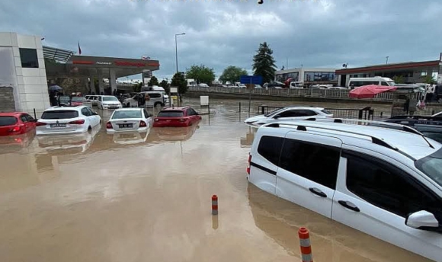 50 YILA HİZMET EDECEK DENİLEN ALTYAPI 50 DAKİKADA ÇÖKTÜ!