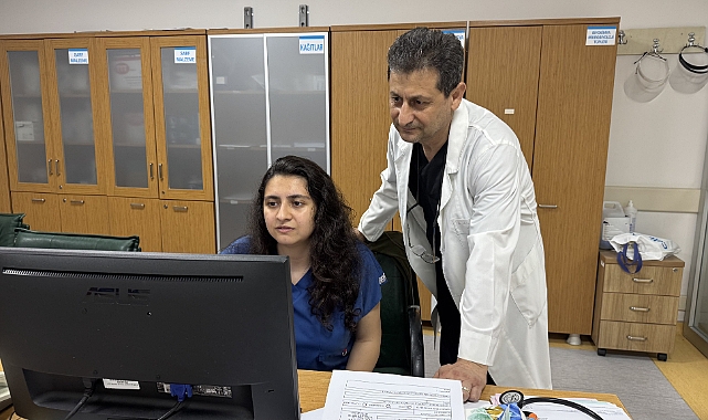 BABA-KIZ AYNI HASTANEDE GÖREV YAPIYOR