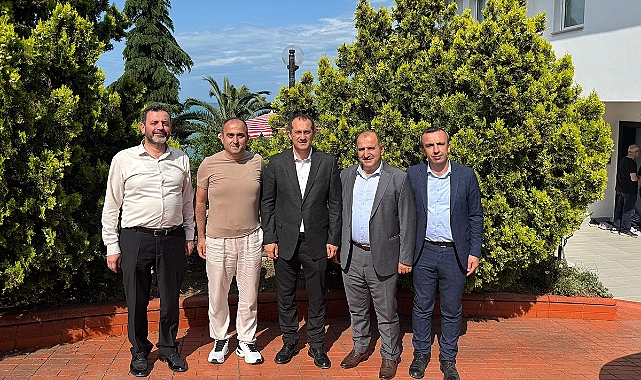 BAŞKAN EKİM HACI ADAYLARINI ZİYARETTE