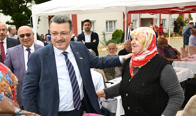 BAŞKAN GENÇ’TEN HUZUREVİ SAKİNLERİNE ZİYARET