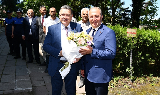 BAŞKAN GENÇ: VATANDAŞLARIN MEMNUNİYETİ İÇİN SAHADAYIZ