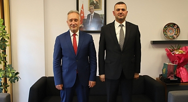 BAŞKAN SİVRİKAYA'DAN TOPSAKAL'A ZİYARET