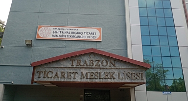 BU OKULUN HALİ NE BÖYLE? 