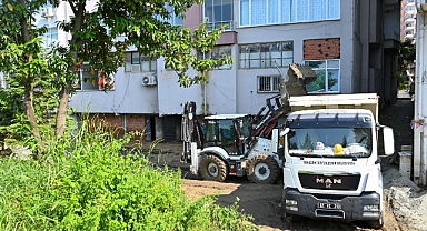 BÜYÜKŞEHİR'DEN AFET MAĞDURLARINA DESTEK