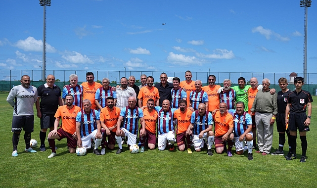 EFSANELER ÖLÜMSÜZ İSİMLER İÇİN SAHAYA ÇIKTI