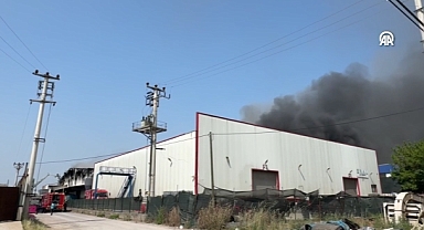 FABRİKADA YANGIN PANİĞİ!