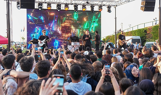 GENÇ FEST, GENÇLERİ COŞTURDU