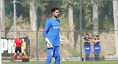 GENÇ KALECİ TRABZONSPOR'UN RADARINDA! 