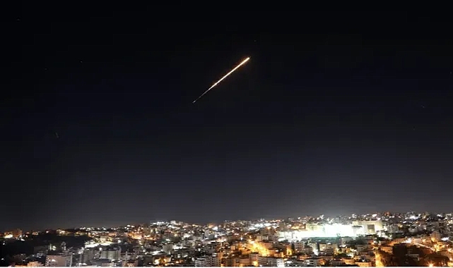 HANGİ ÜLKE KİMİ DESTEKLİYOR?