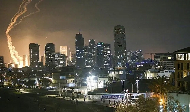 İSRAİL, İRAN'IN NÜKLEER TESİSİNİ VURDU