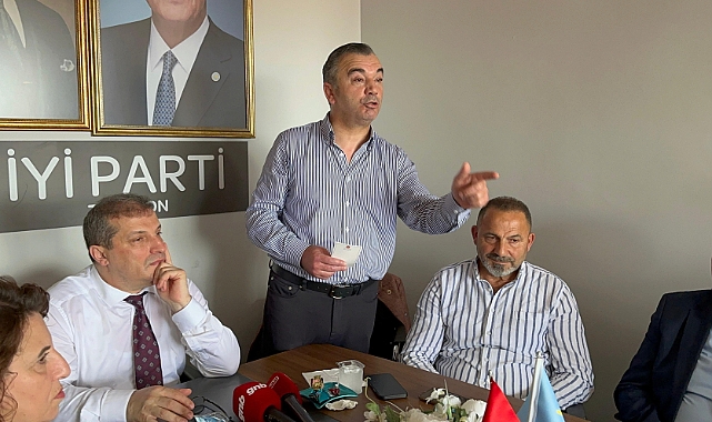İYİ PARTİ TRABZON'DA COŞKULU BAYRAMLAŞMA