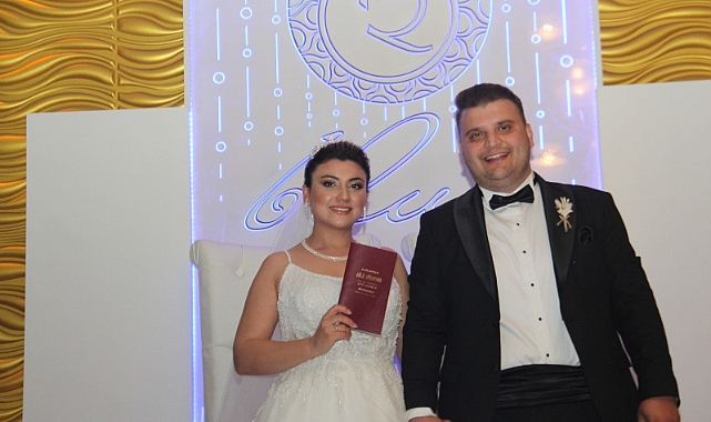 KONAK VE ŞEKER AİLELERİNİN MUTLU GÜNÜ