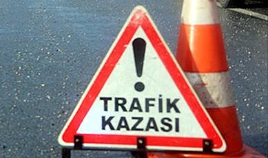 OTOMOBİL ŞARAMPOLE YUVARLANDI: 1 ÖLÜ