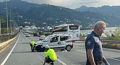 RİZE'DE FECİ KAZA: 2 ÖLÜ, 3 YARALI 