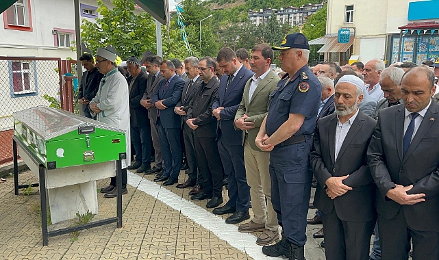 SAĞLIK MÜDÜRÜ KÖROĞLU'NUN BABASINA SON GÖREV