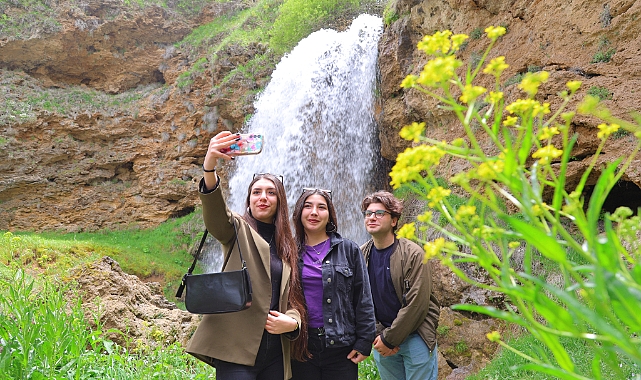 SIRAKAYALAR ŞELALESİ'NE BÜYÜK İLGİ