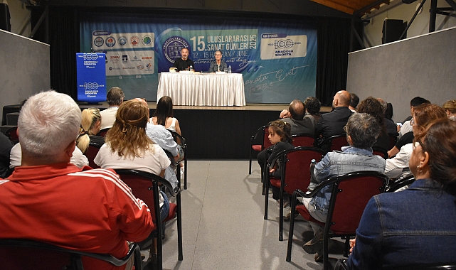 TRABZON'DA '15. ULUSLARARASI SANAT GÜNLERİ' SÖYLEŞİLERLE DEVAM ETTİ