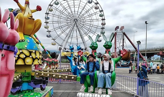 TRABZON'DA MİNİKLERE LUNAPARK JESTİ... ÜCRETSİZ