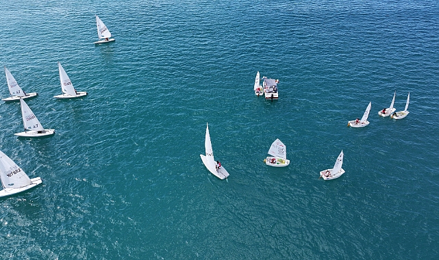 TRABZON'DA YELKEN YARIŞI HEYECANI