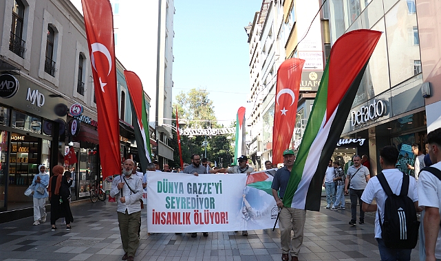 TRABZON'DAN GAZZE'YE DESTEK YÜRÜYÜŞÜ