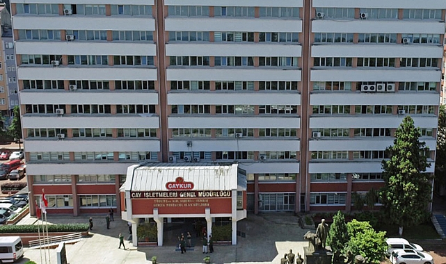 ÜRETİCİYE HAYRI OLMAYAN ÇAYKUR, BORÇ BATAĞINDA!