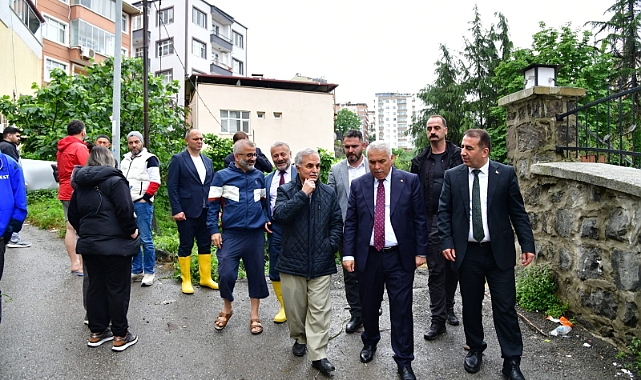 VALİ YILDIRIM SAHAYA İNDİ