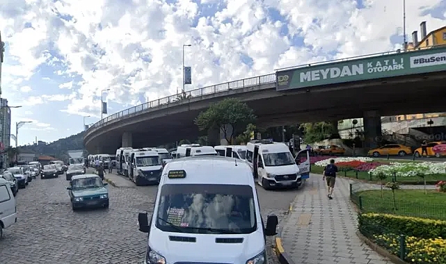 YAZ GELDİ KAPILAR FORA!